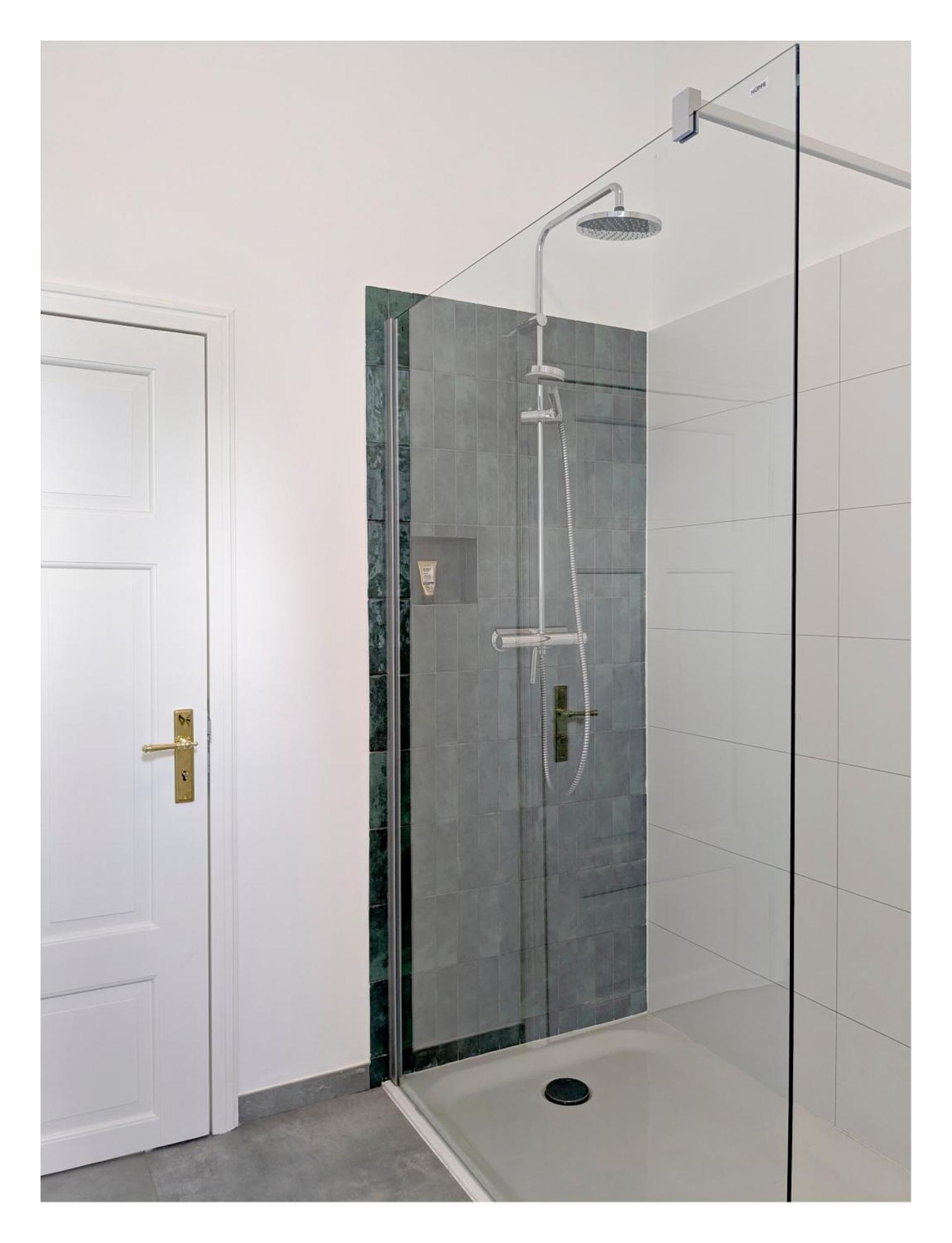 2 Zi Whg Zentral, Altbau, Renoviert 4P Apartman Hannover Kültér fotó
