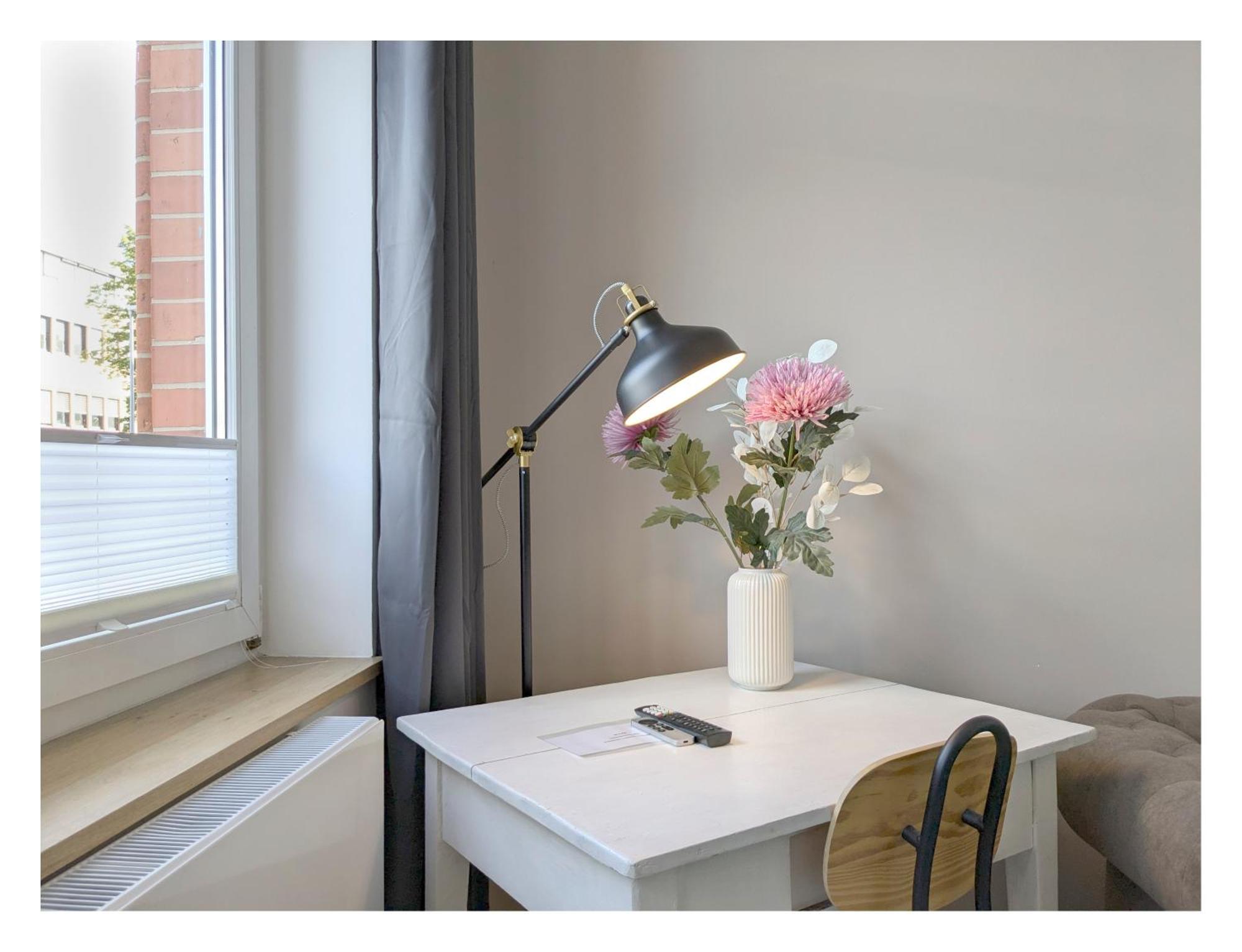 2 Zi Whg Zentral, Altbau, Renoviert 4P Apartman Hannover Kültér fotó